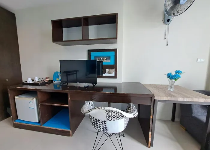 Baan Oui Guest House - Nai Harn